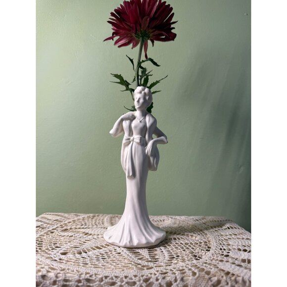 Vintage 50's Glam Lady White Ceramic Bud Vase Ruben Originals - Picture 13 of 16